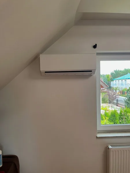 Klimatyzacja, Poznań, AUX C-Smart Premium (zdjęcie 2 z 2)