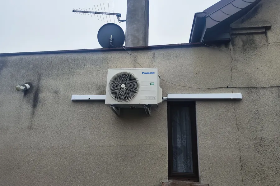 Realizacja Adapia Energy: Agregaty Panasonic, elewacja, Poznań