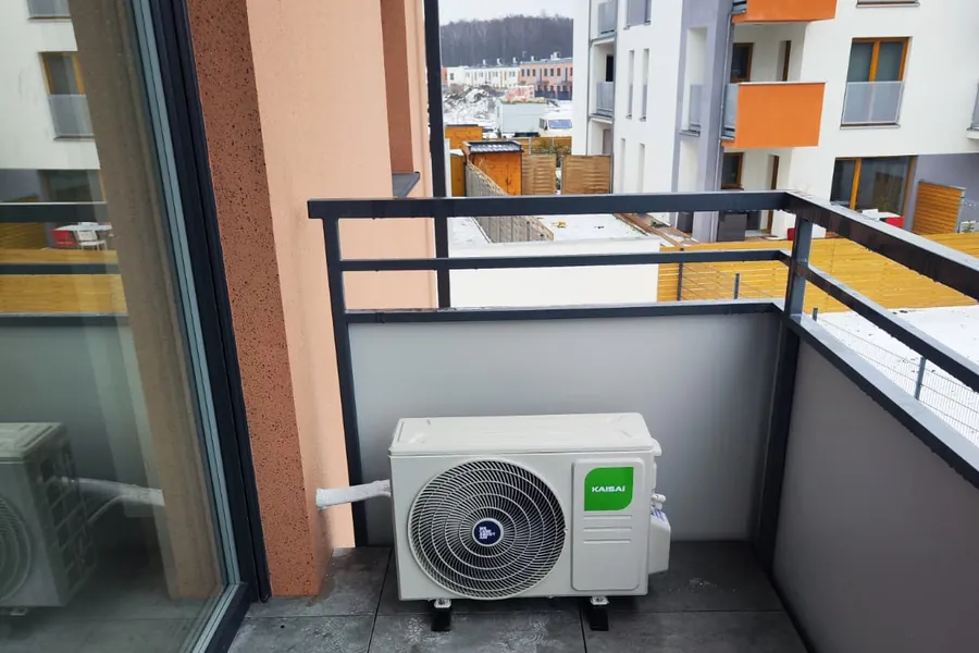 Realizacja Adapia Energy: Agregat Kaisai, balkon