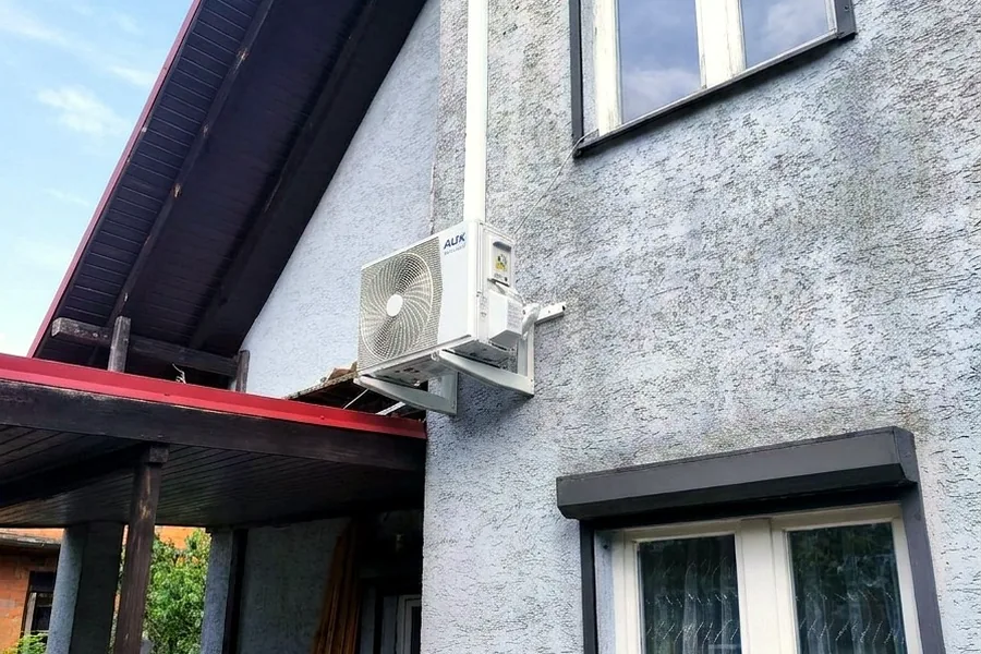 Realizacja Adapia Energy: Agregat AUX na elewacji, Poznań